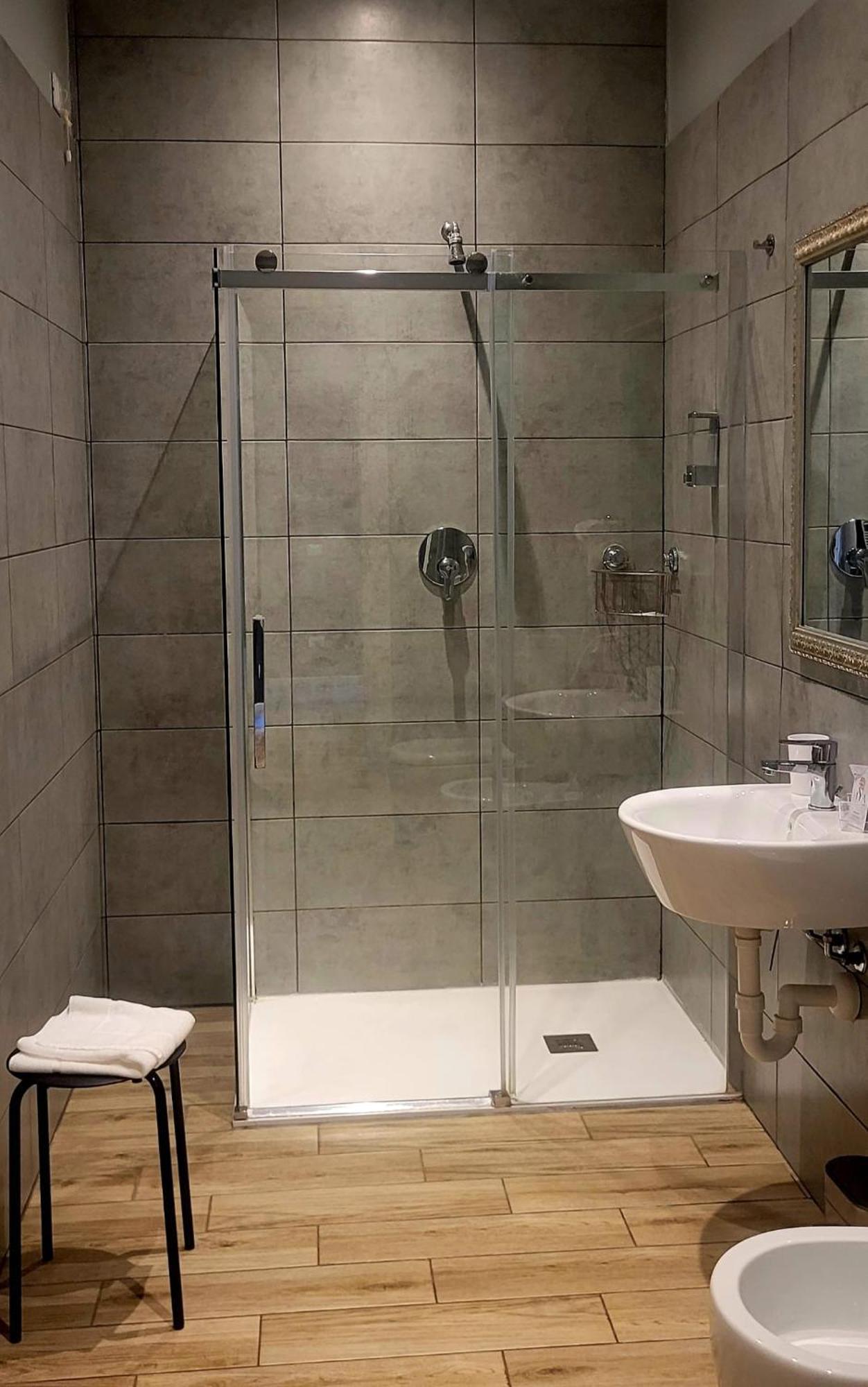 Al Binario Brescia Hotel Ngoại thất bức ảnh